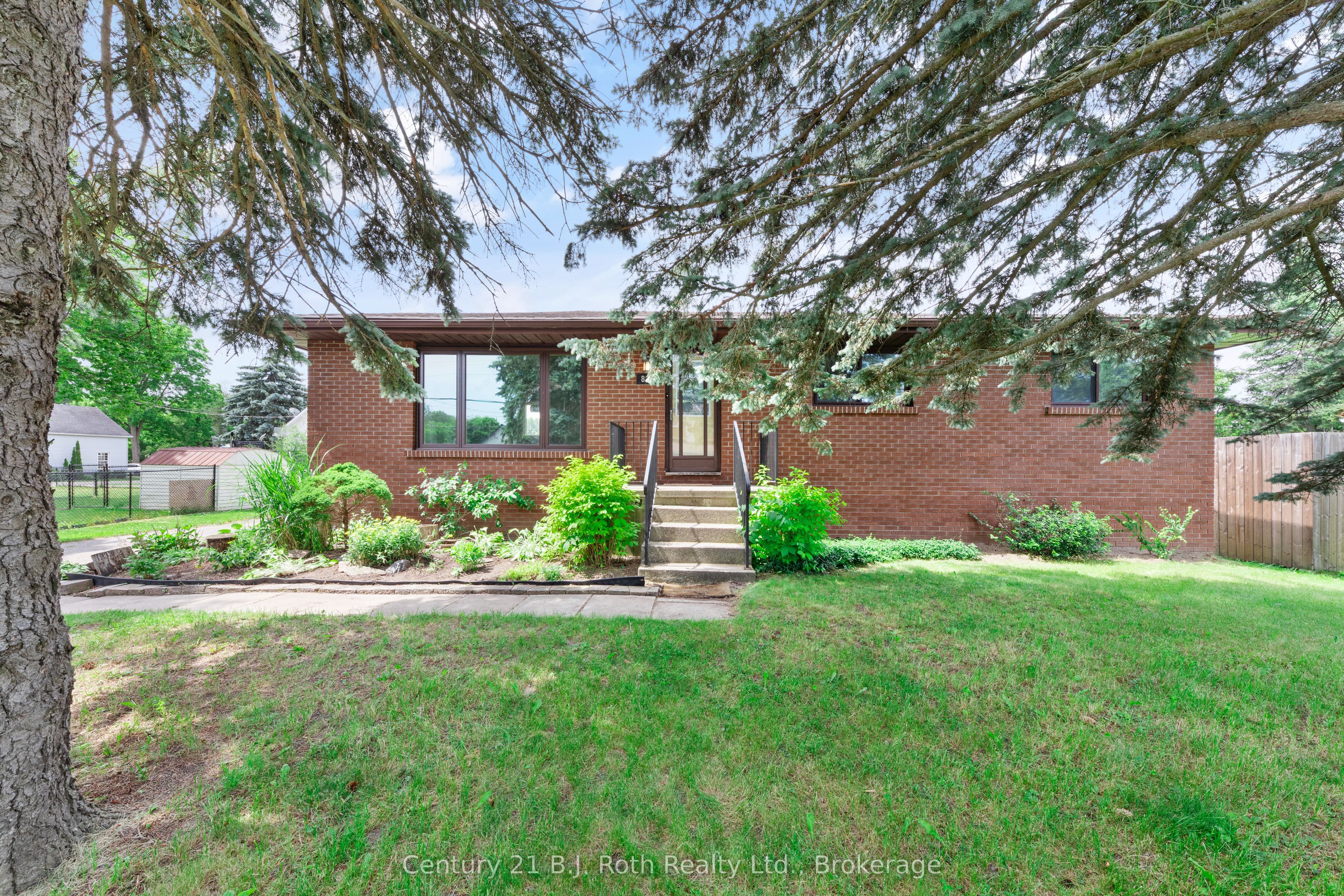 8240 93 Highway, Tiny, ON, L0K 2E1 photo 2