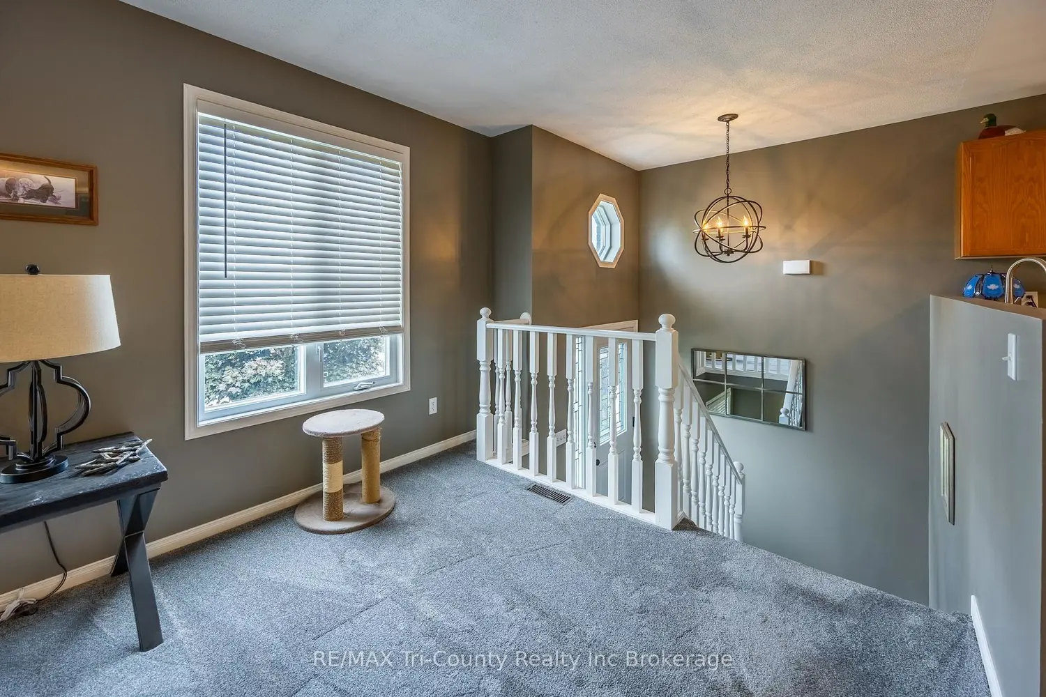 23 Magnolia Drive photo 2