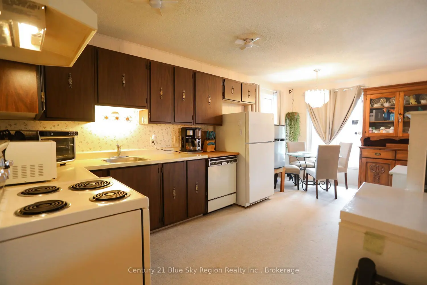 124 King Street photo 4