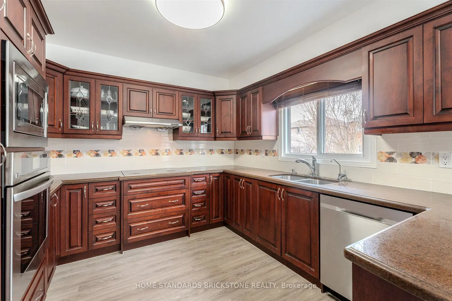 4538 Penhallow Road photo 5