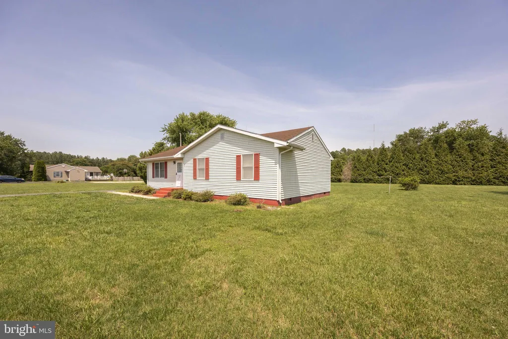 8525 N West Road, Salisbury, MD 21801