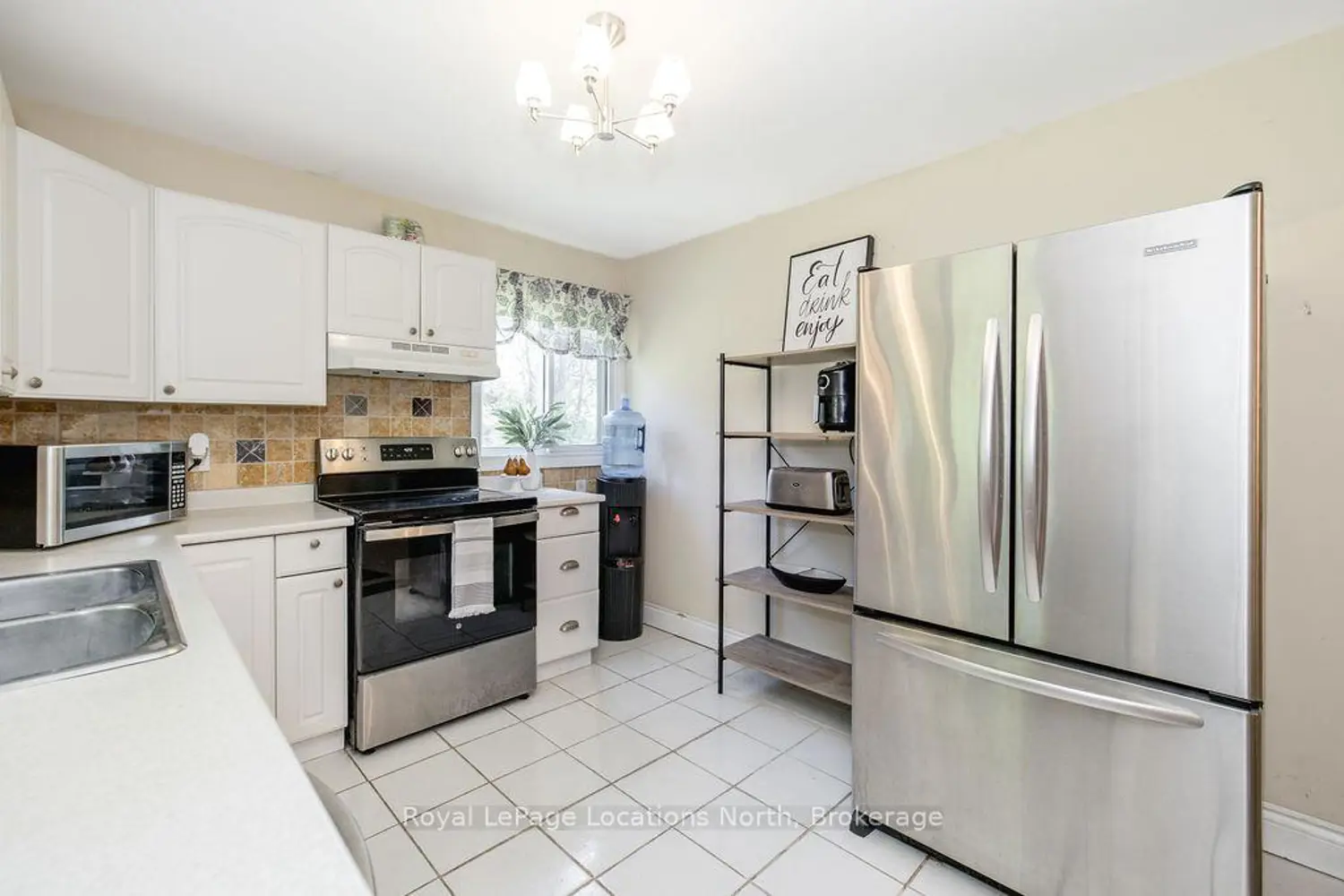 3934 Lakeview Road photo 5