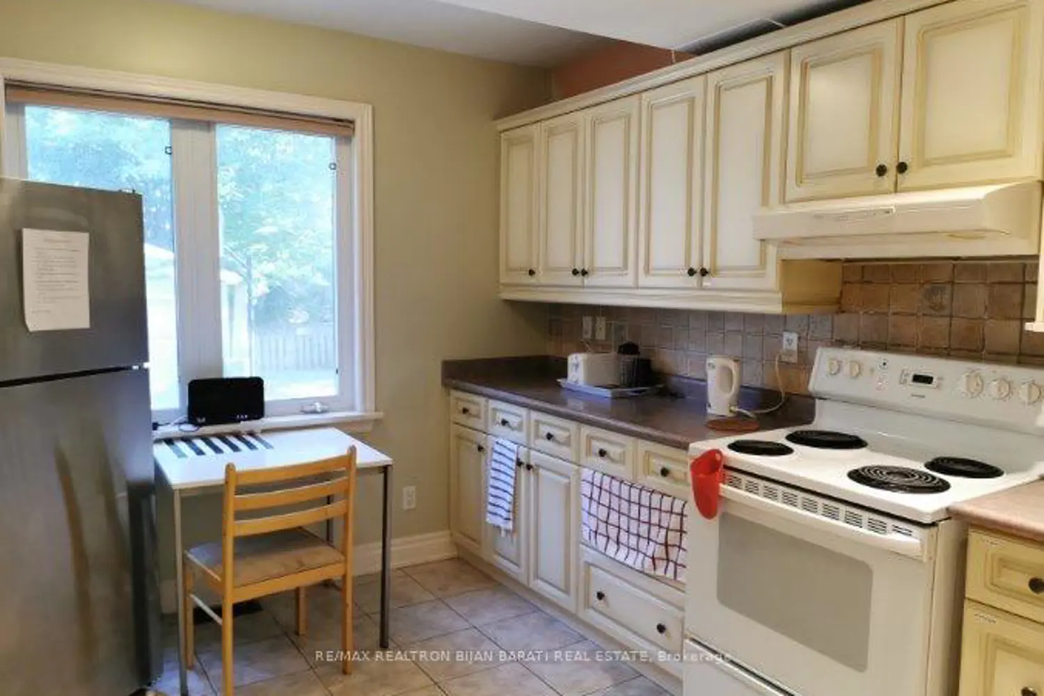 127 Parkview Avenue photo 5