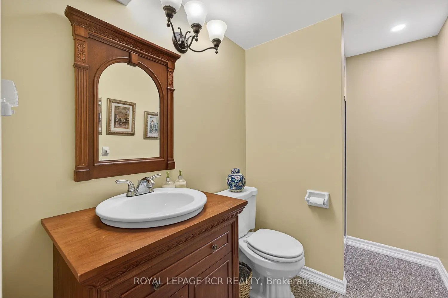 27 Kennett Drive photo 5