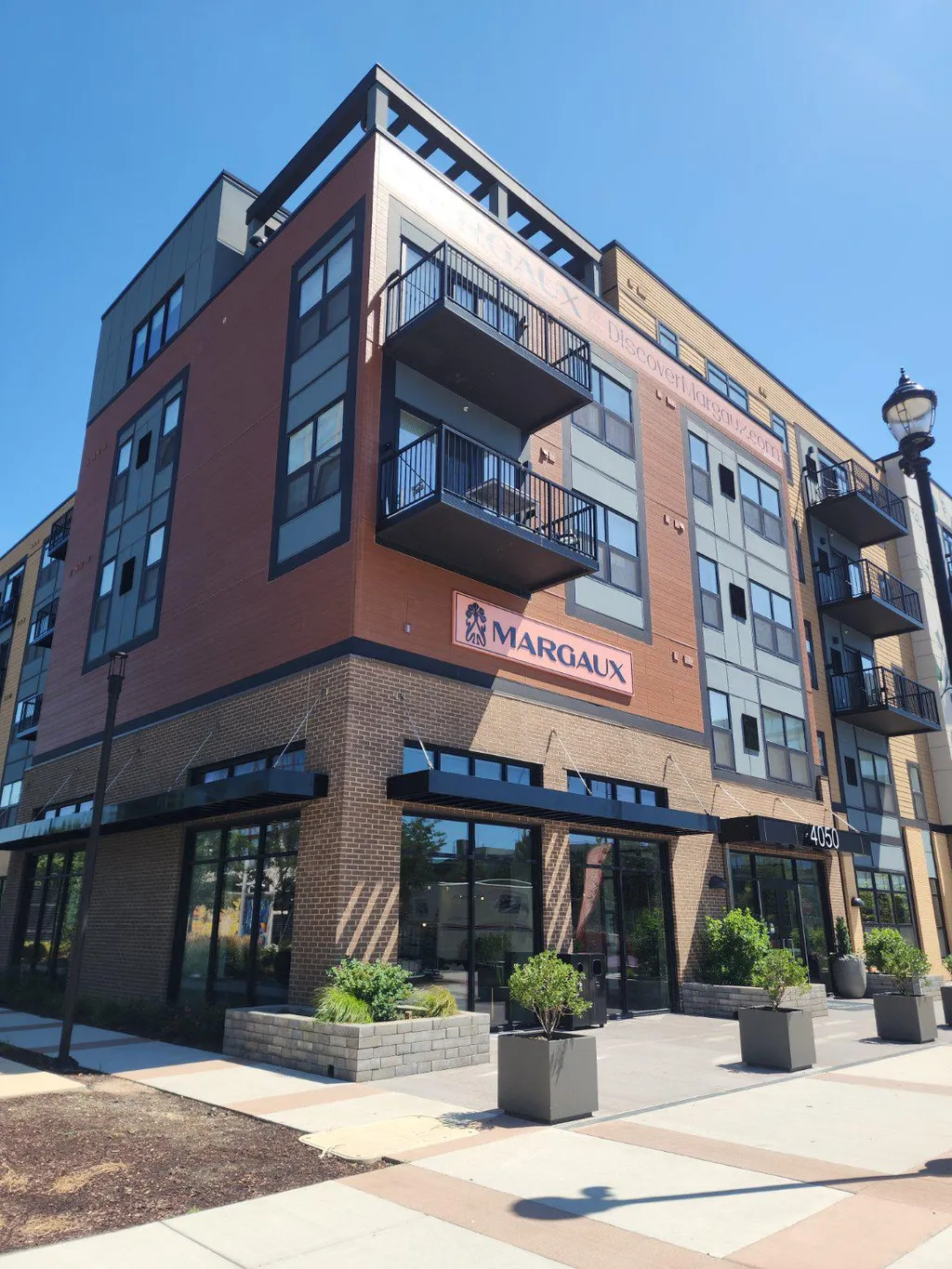 5402 85th Avenue Unit 103, Hyattsville, MD 20784