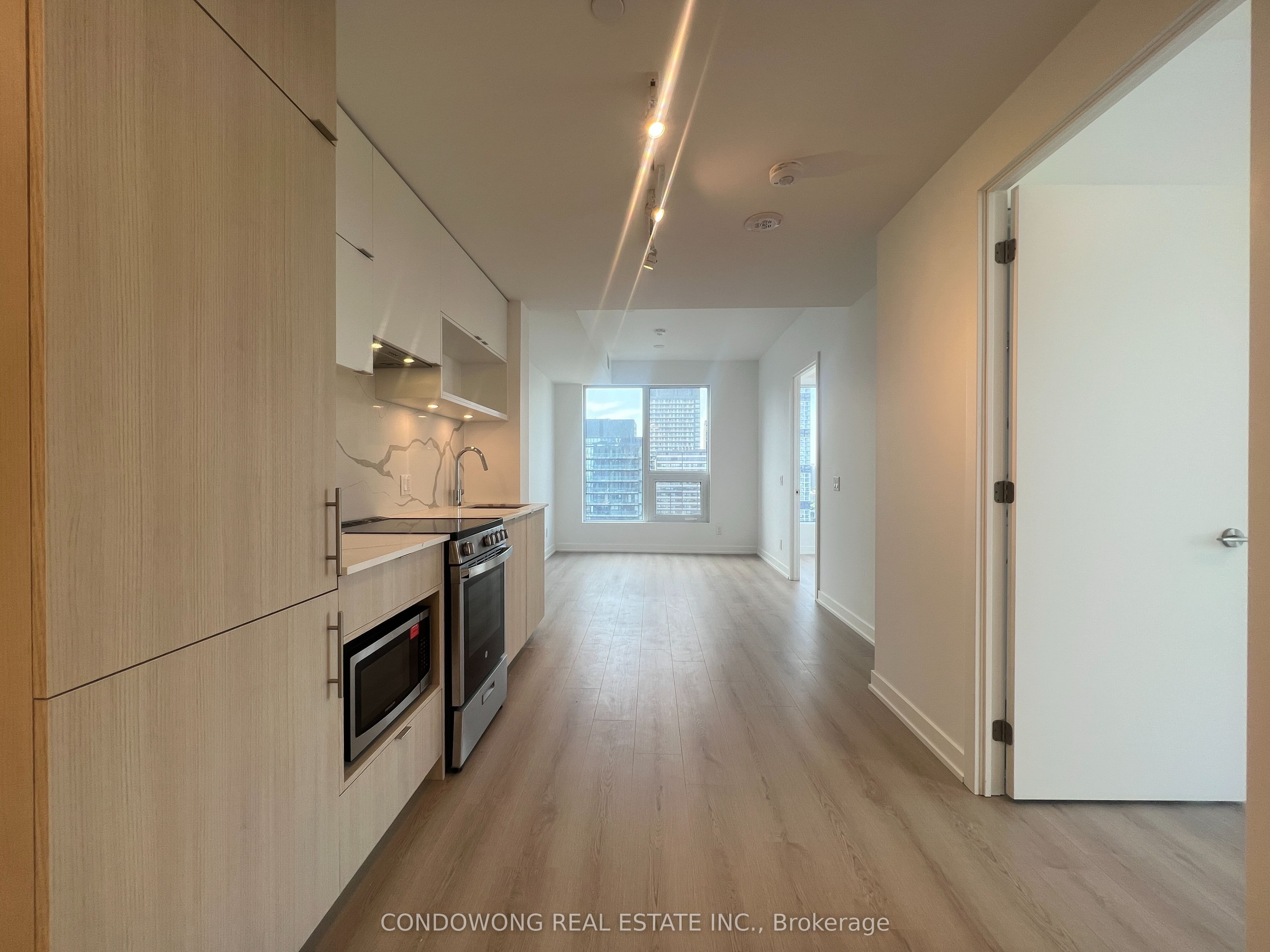 3603-100 Queen Street E, Toronto, ON, M5C 0B5