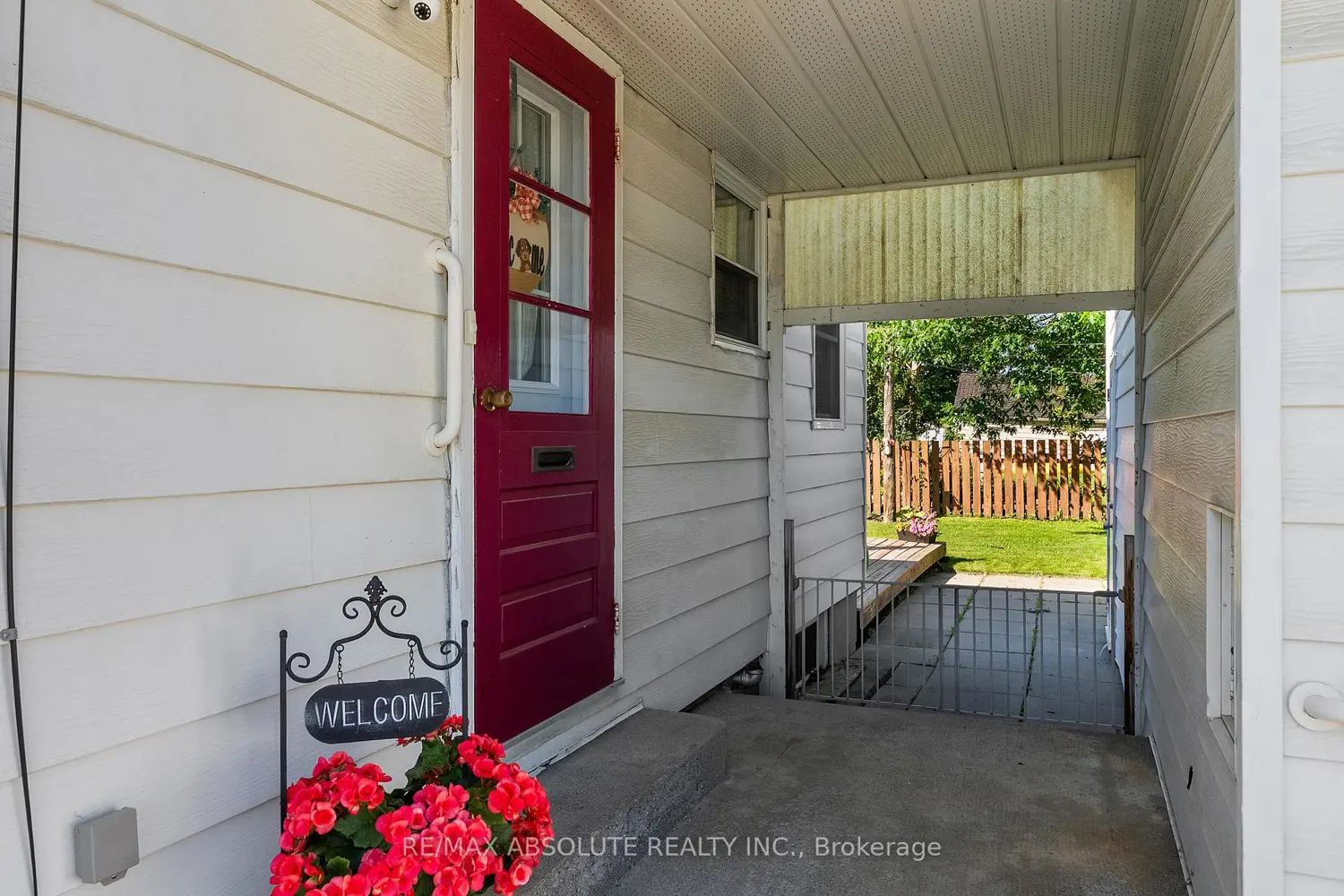 232 Alicia Street photo 2