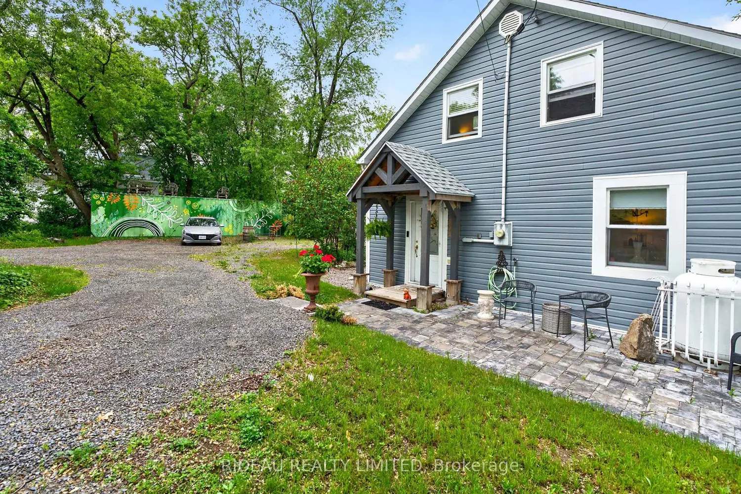 18 Bedford Street photo 3