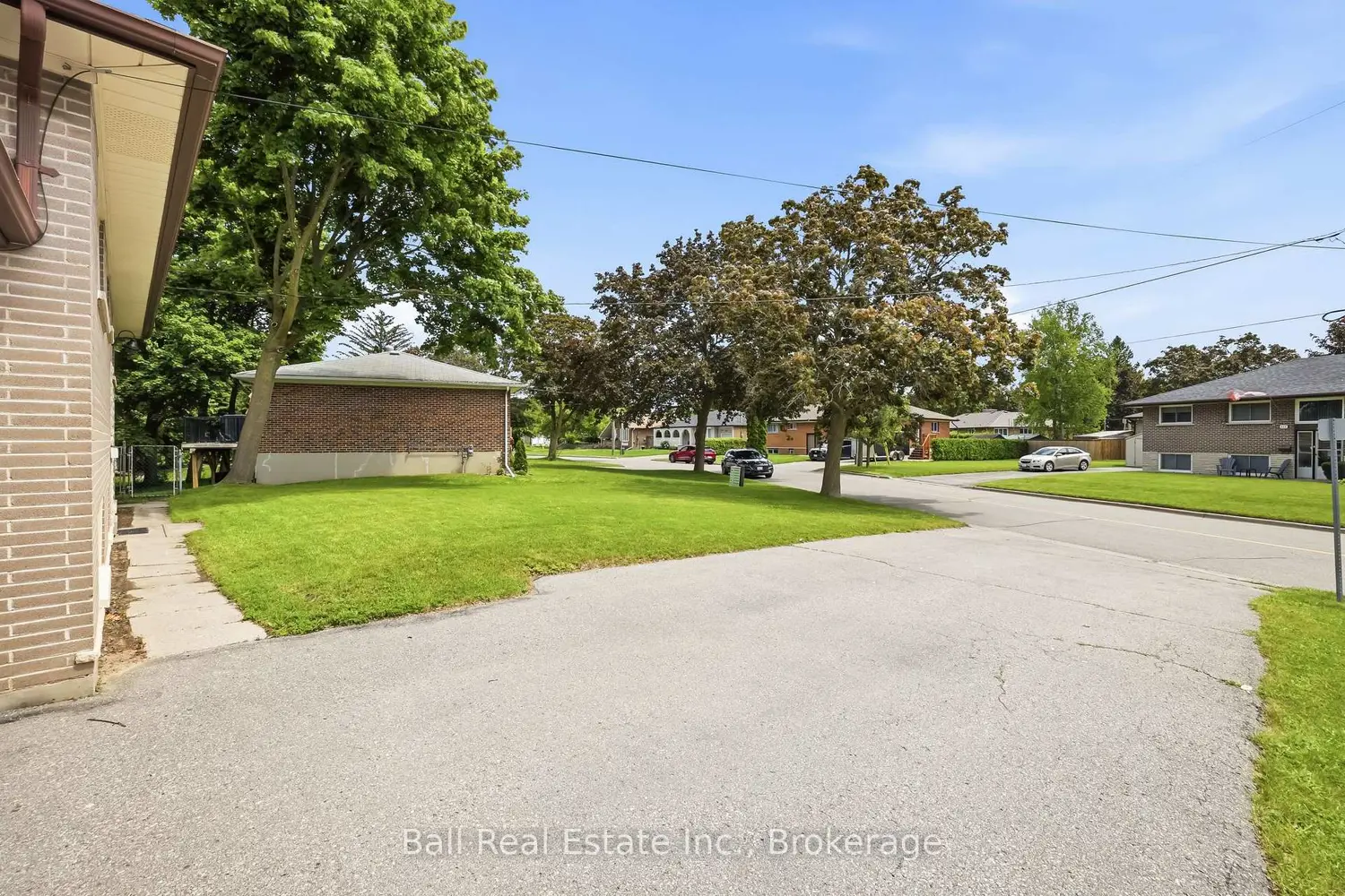 614 Lansdowne Drive photo 5