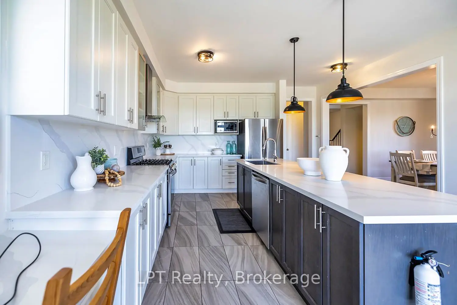 35 Purdy Place photo 3