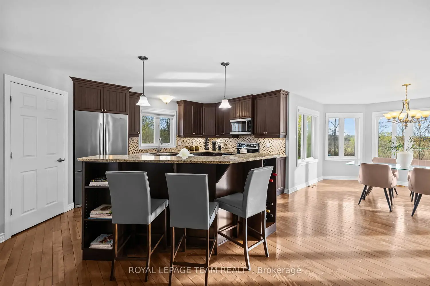 53 D'arcys Way photo 5