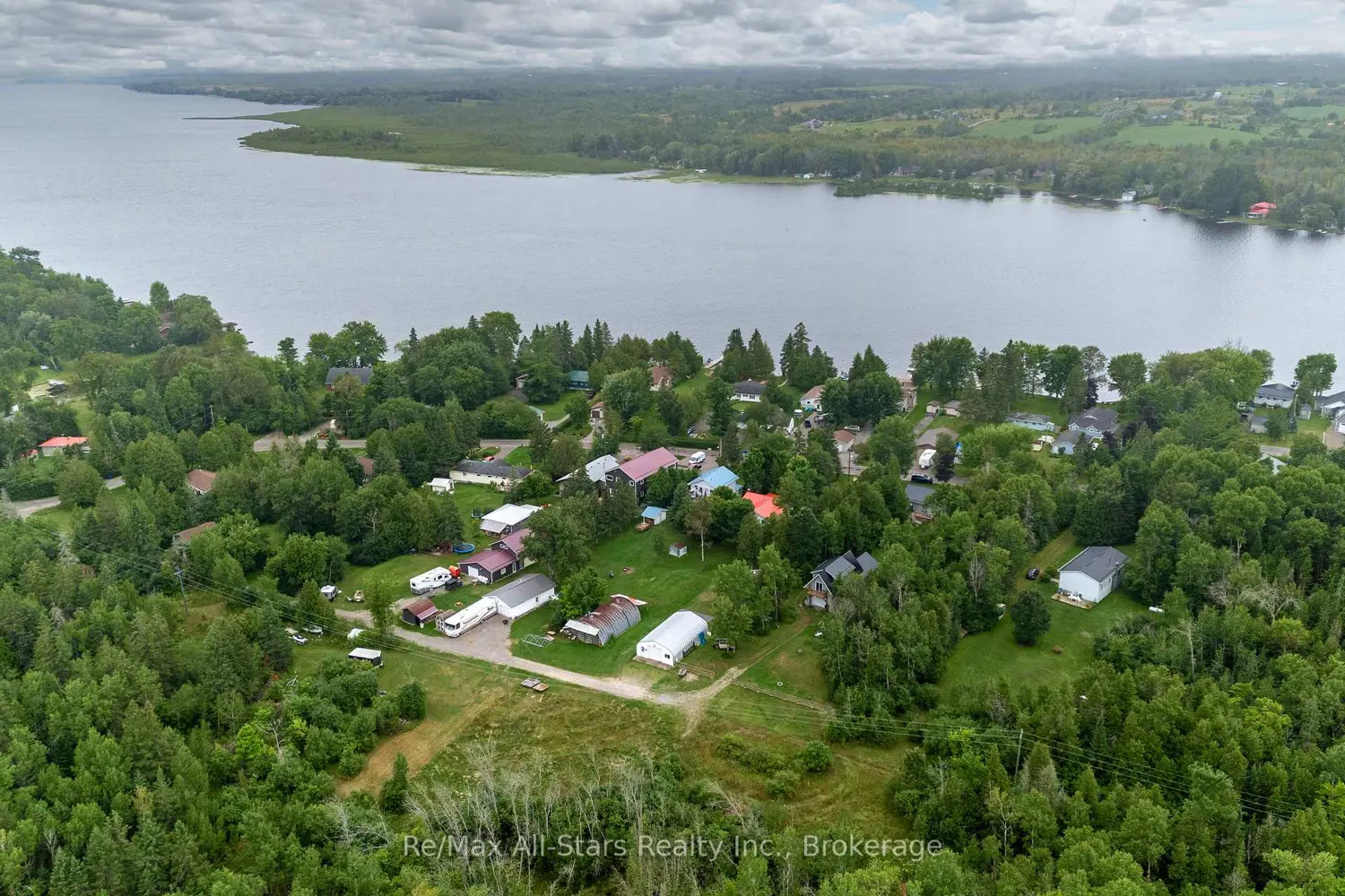 93 Sturgeon Glen Road photo 2