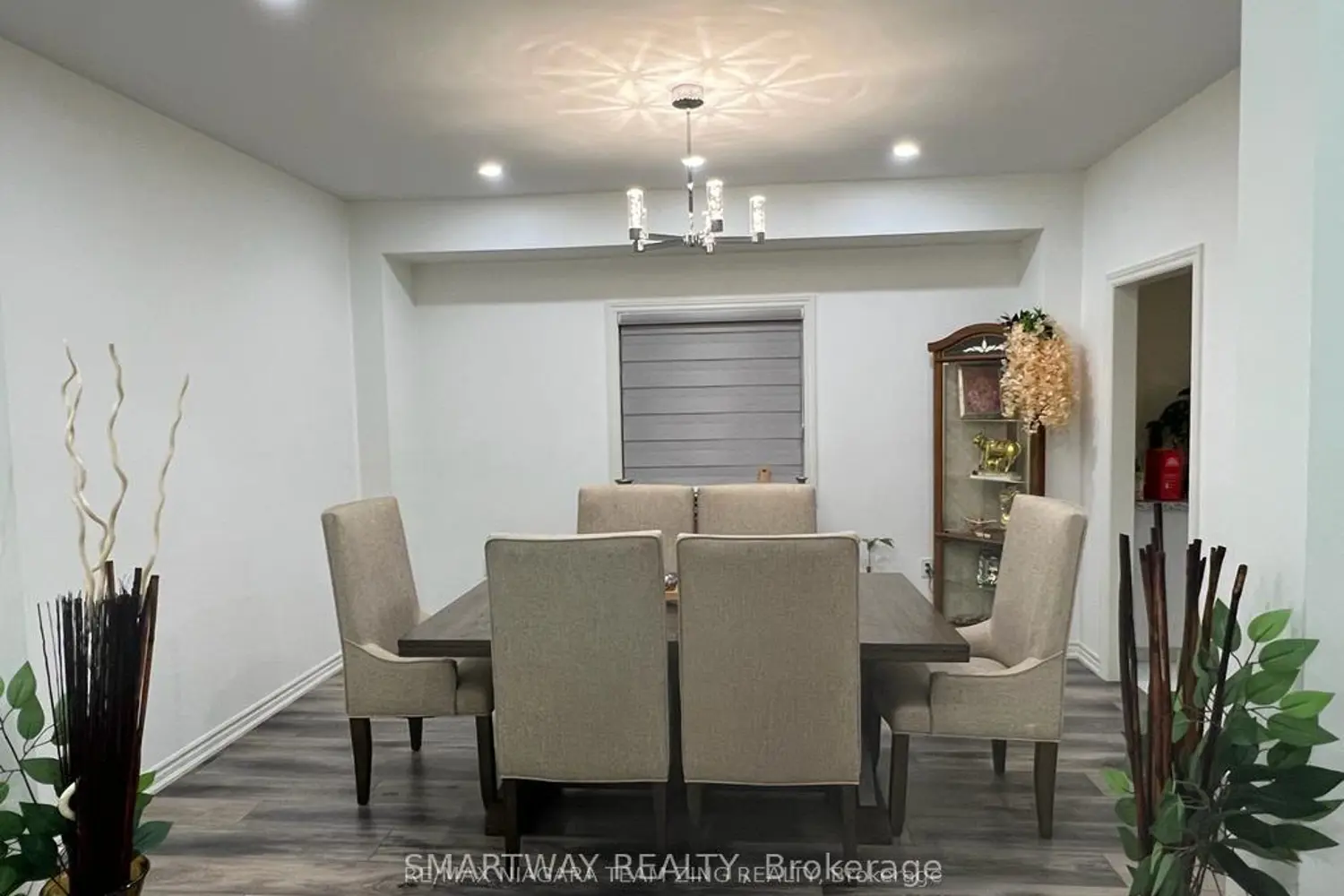 1127 Kennedy Drive photo 4