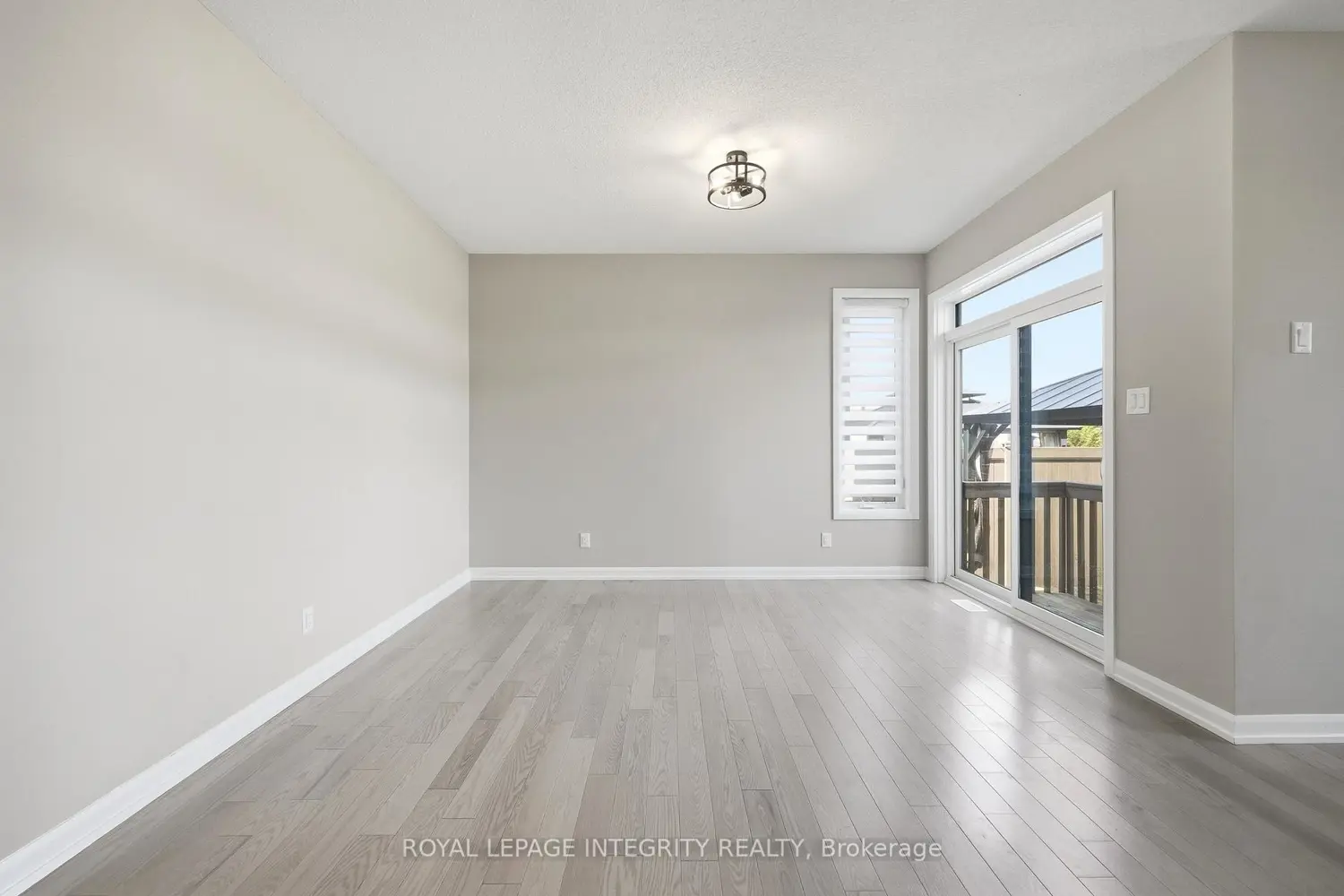 1220 Diamond Street photo 2