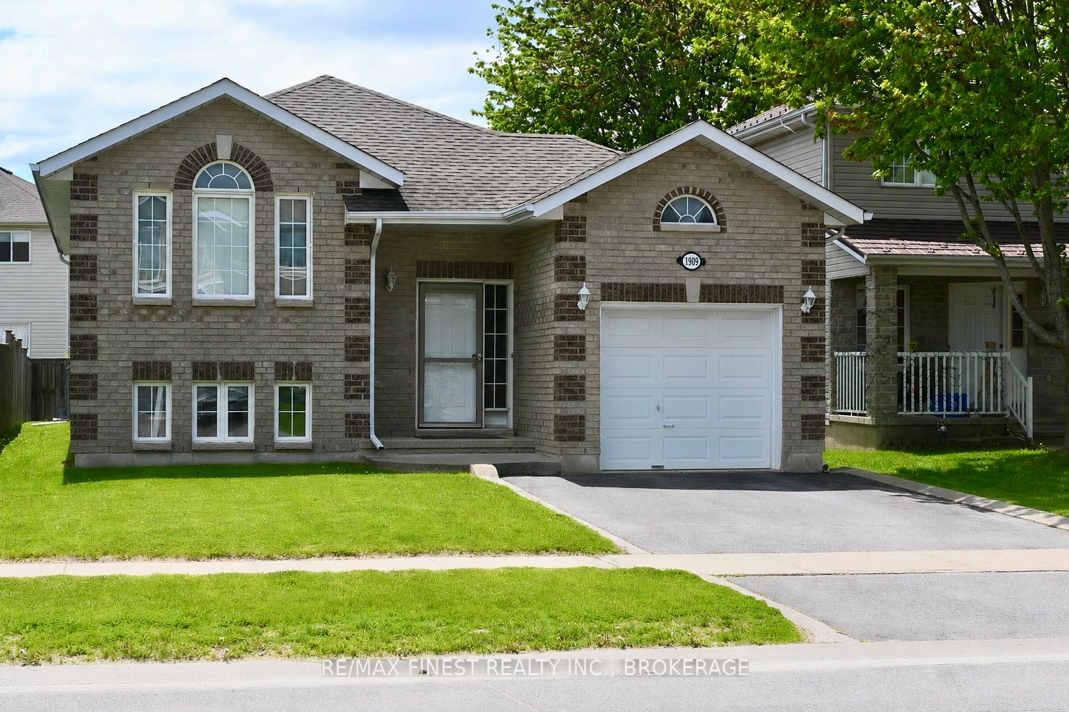 1909 Spindlewood Street, Kingston, ON, K7P 3G5