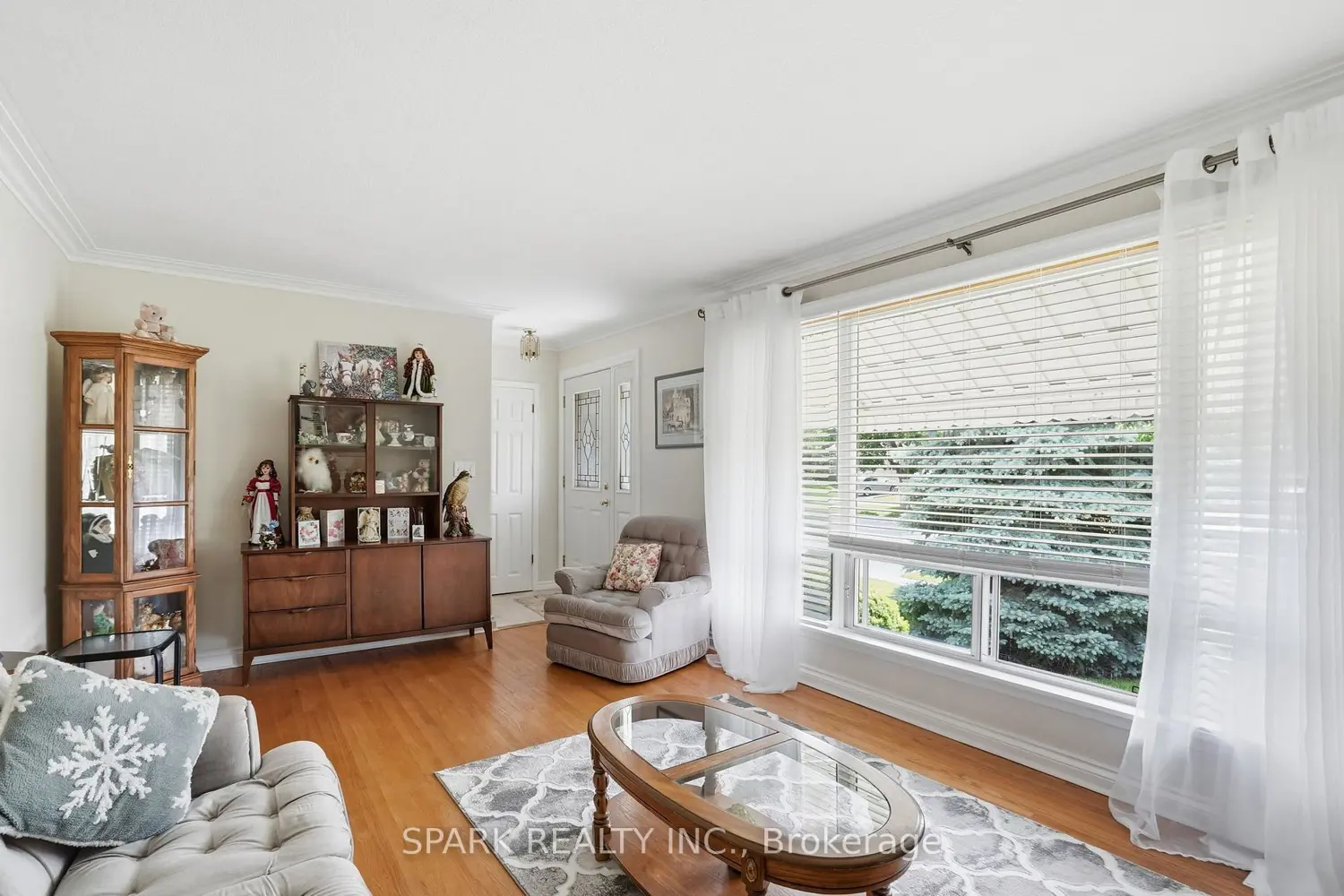 416 Delrex Boulevard photo 3