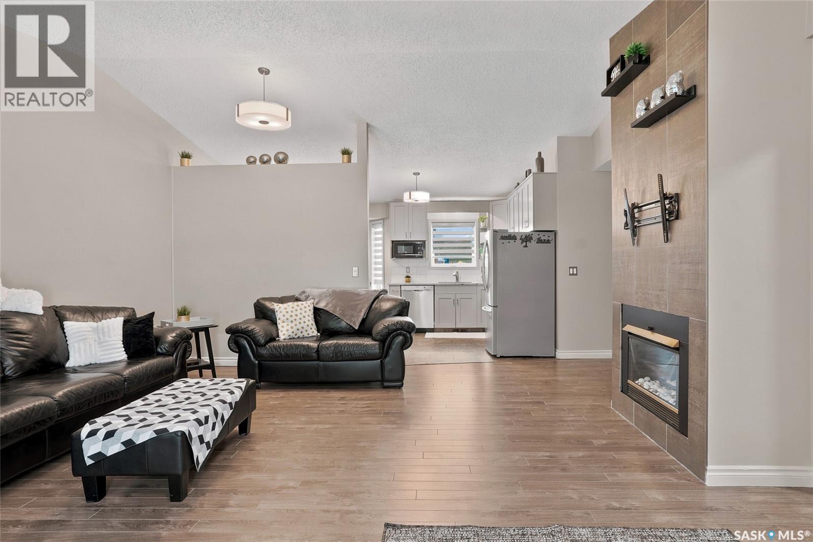 103 Bornstein Crescent, Saskatoon, SK, S7N3Y4 photo 4