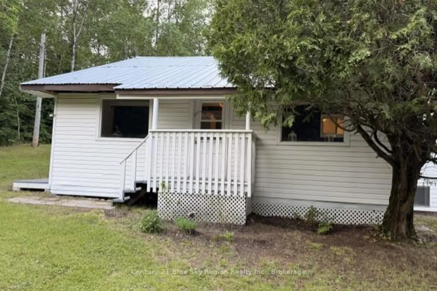 9280 Highway 63 photo 2