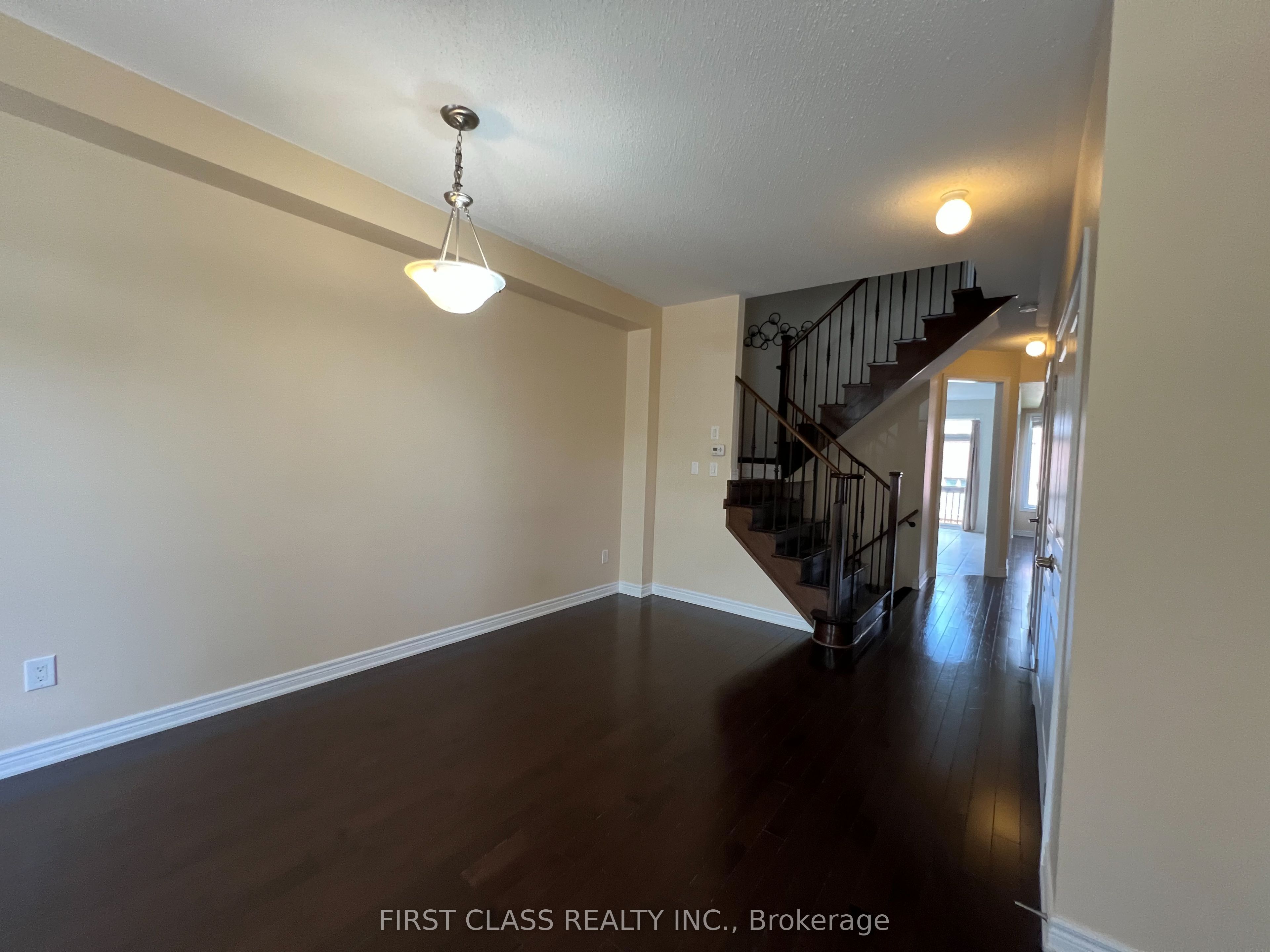 27 William Berczy Boulevard, Markham, ON, L6C 0P6 photo 4