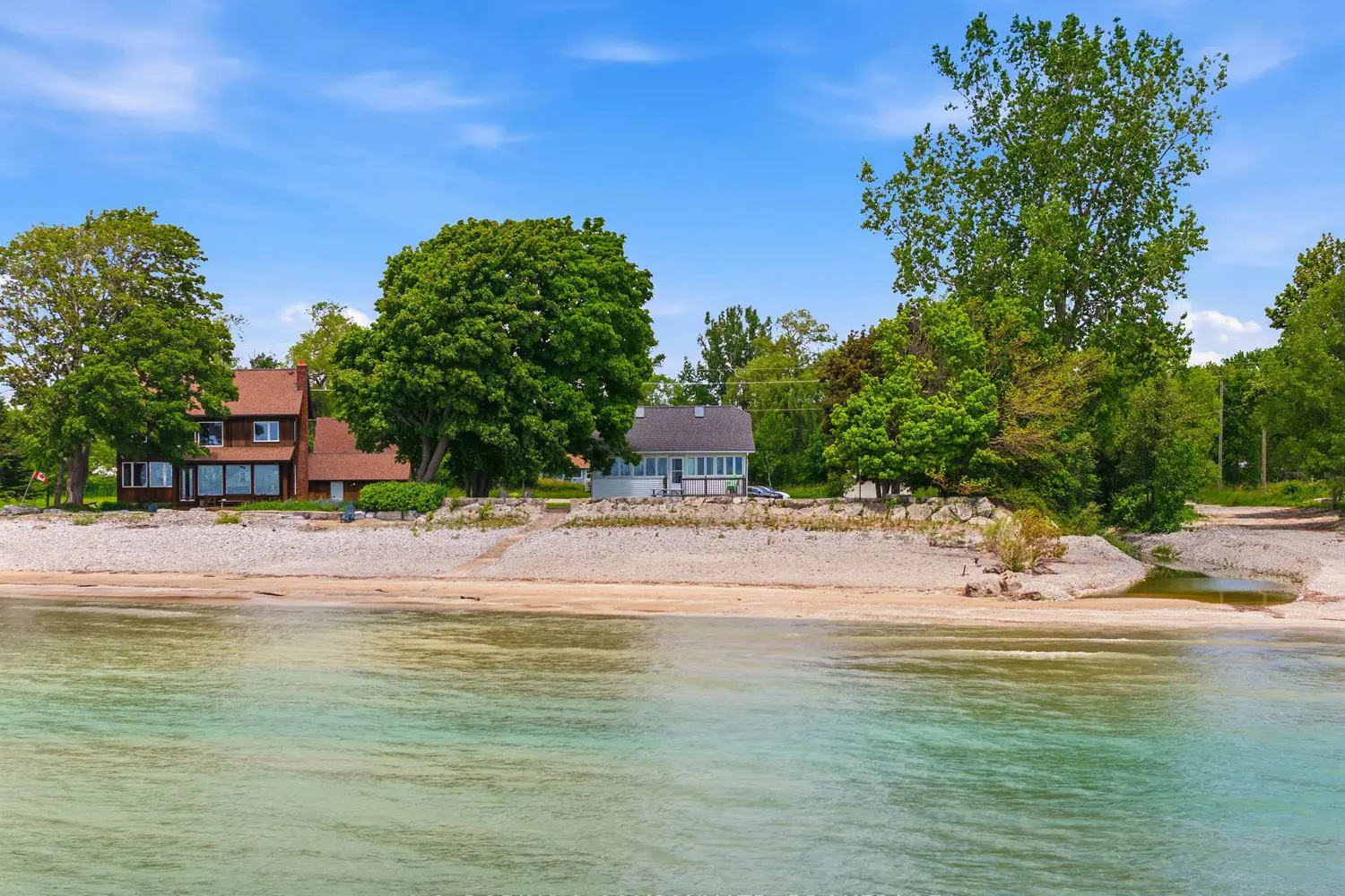 11803 Lakeshore Road photo 2