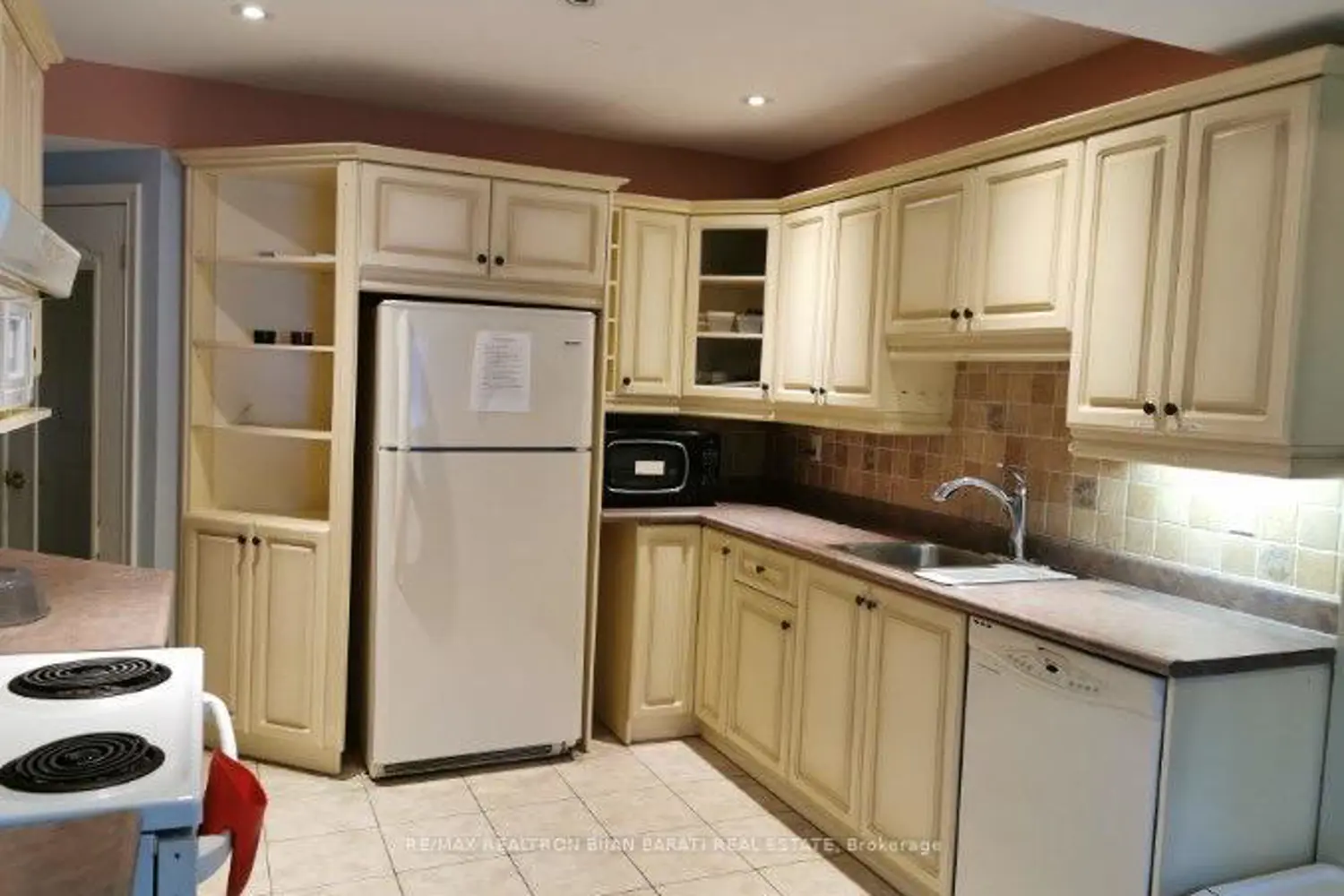 127 Parkview Avenue photo 4