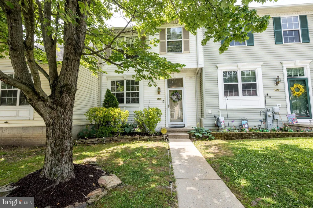 225 Woodland Green Way, Aberdeen, MD 21001