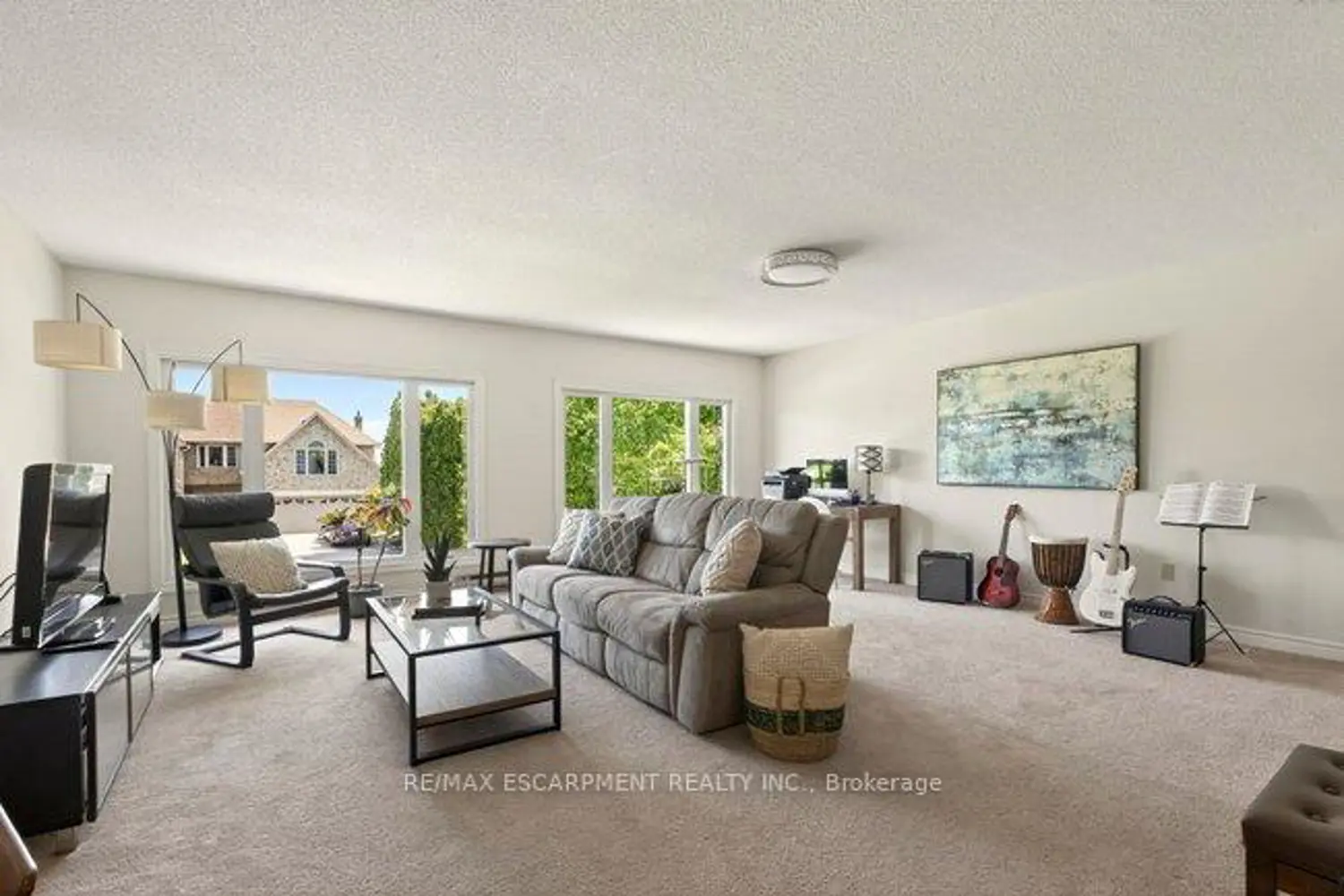 38 Sundrop Court photo 3