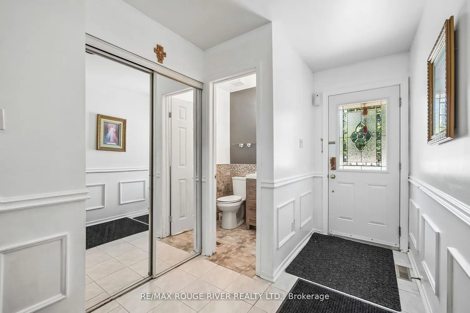 22 Duffort Court photo 2