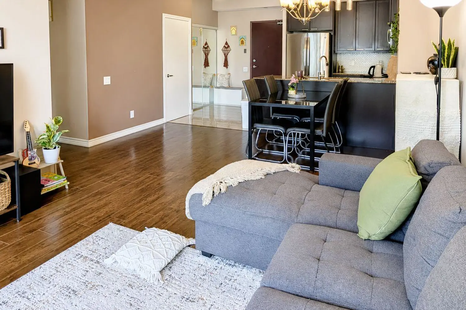 1328 Birchmount Road 614 photo 3