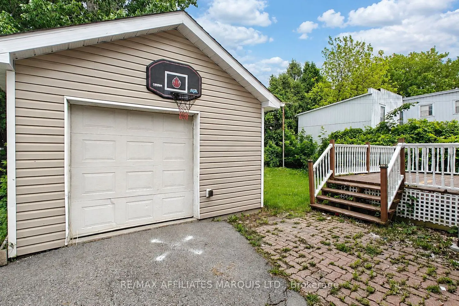 334 Prince Arthur Street photo 2