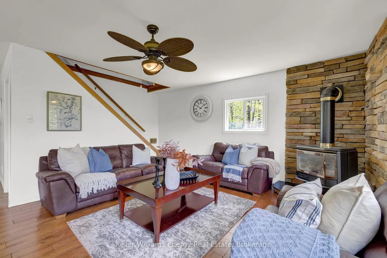 34C Bentley Lake Place photo 3