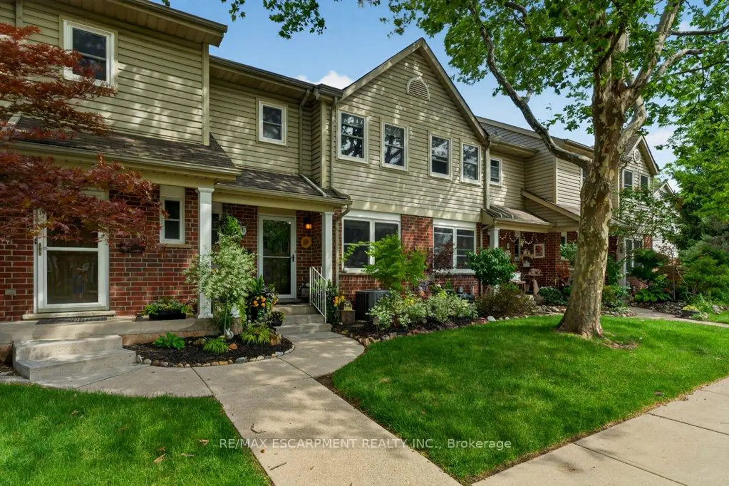 55 Kerman Avenue 55