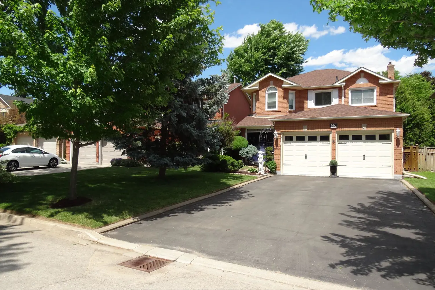 42 Davis Crescent