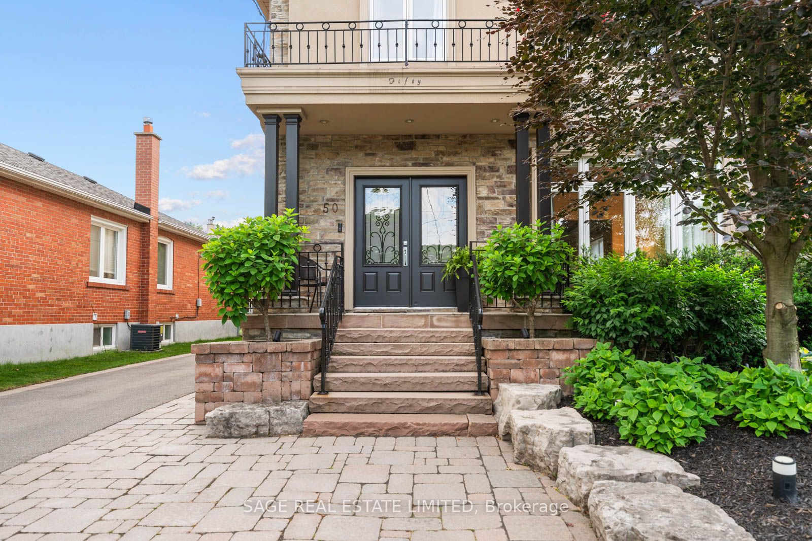 50 Northampton Drive, Toronto, ON, M9B 4S7 photo 4