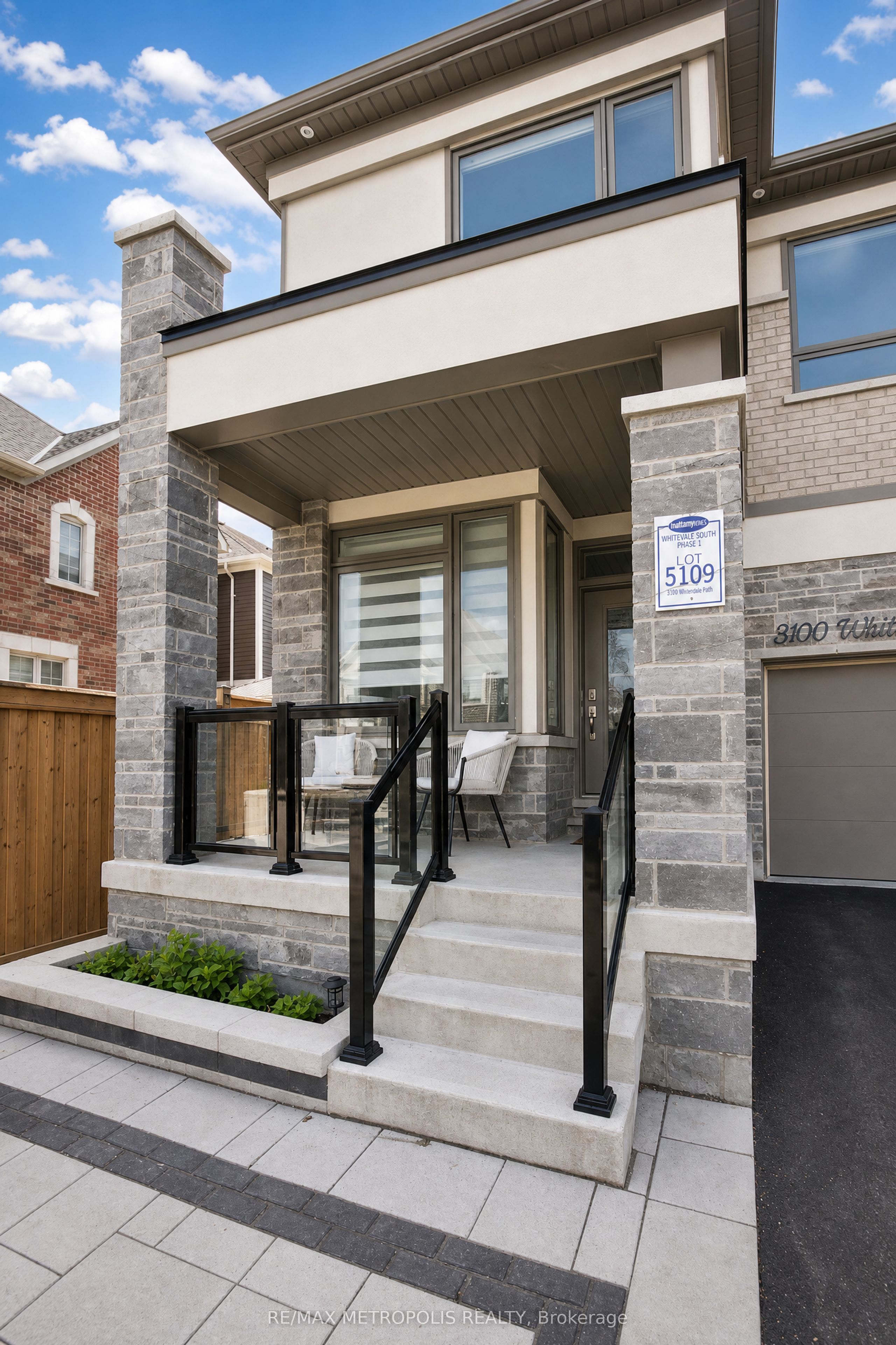 3100 Willowridge Path, Pickering, ON, L1X 0N5 photo 2