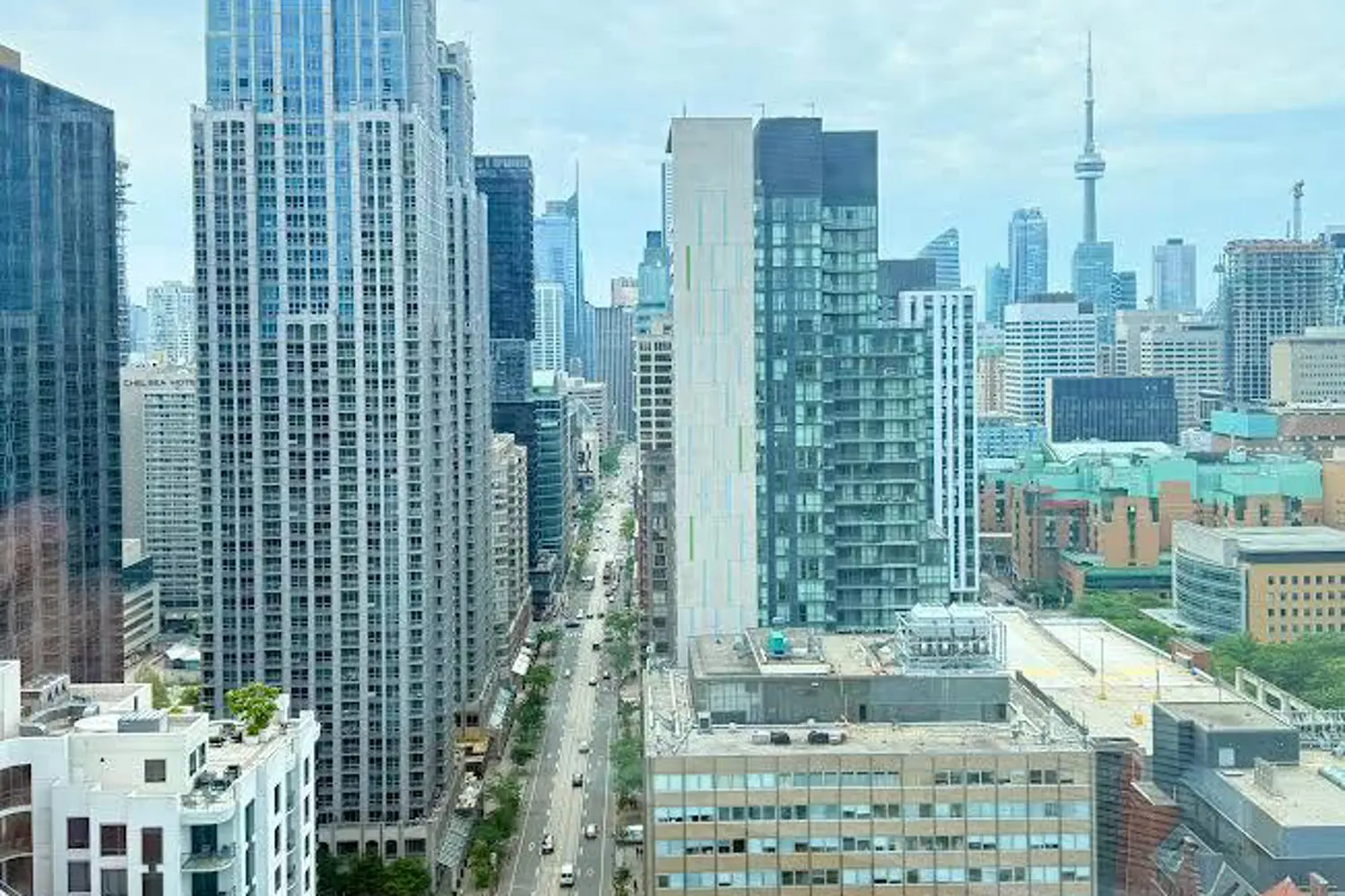 832 Bay Street 2509