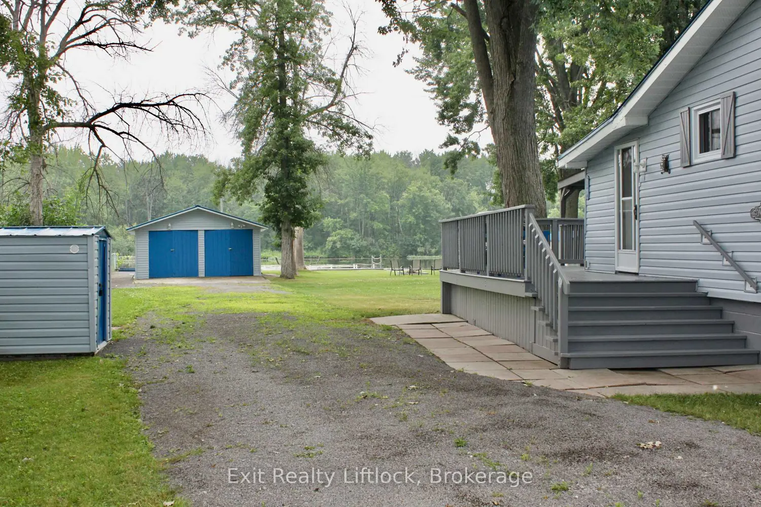 77 River Road photo 3