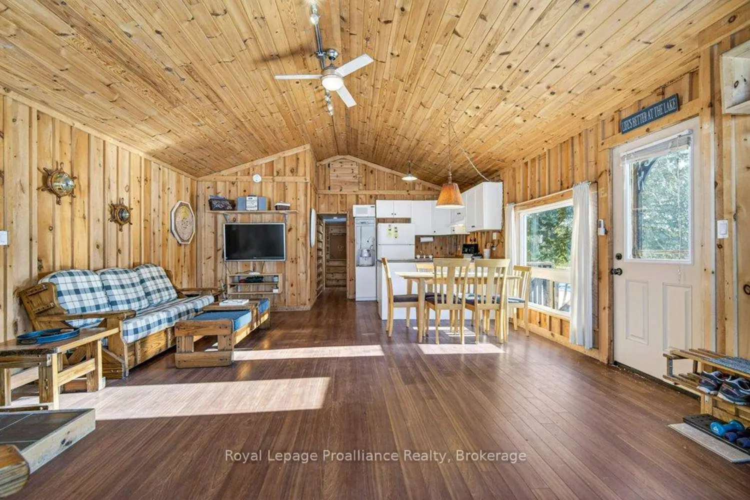 24A Cypress Lane photo 3