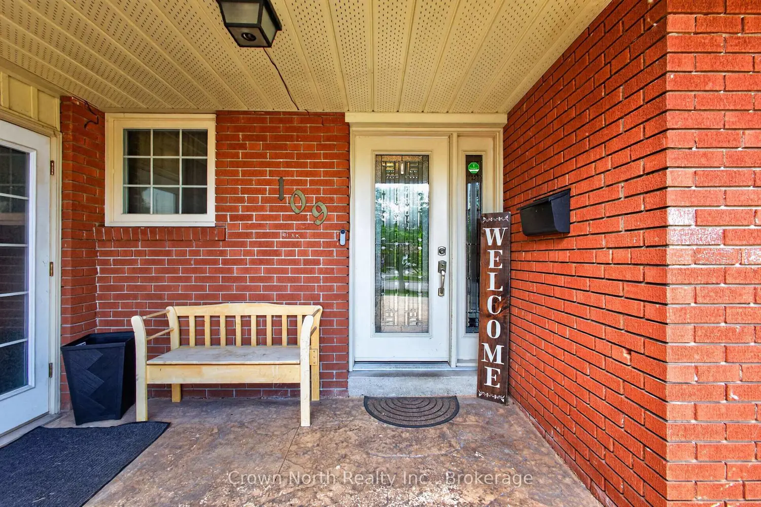 109 Portico Drive photo 4