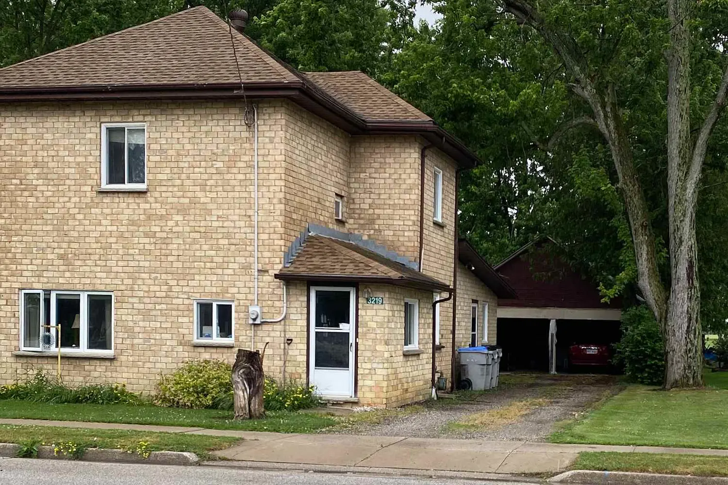 3219 Inwood Road photo 2