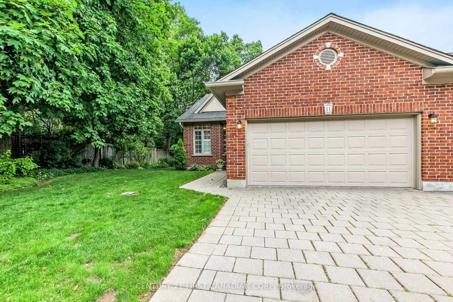 417 Hyde Park Road 11