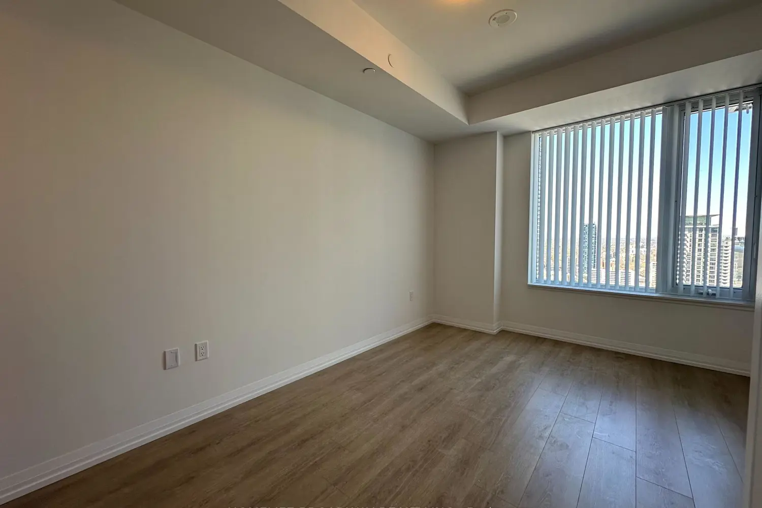 50 Dunfield Avenue 3018 photo 4