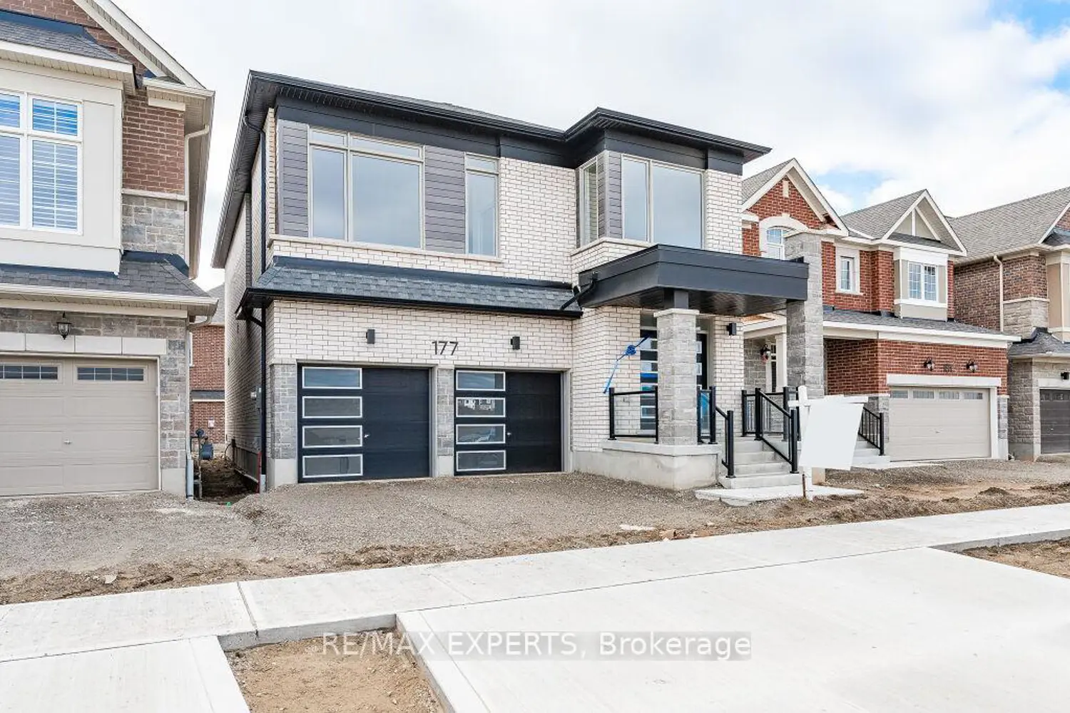 177 Rosenberg Way photo 2