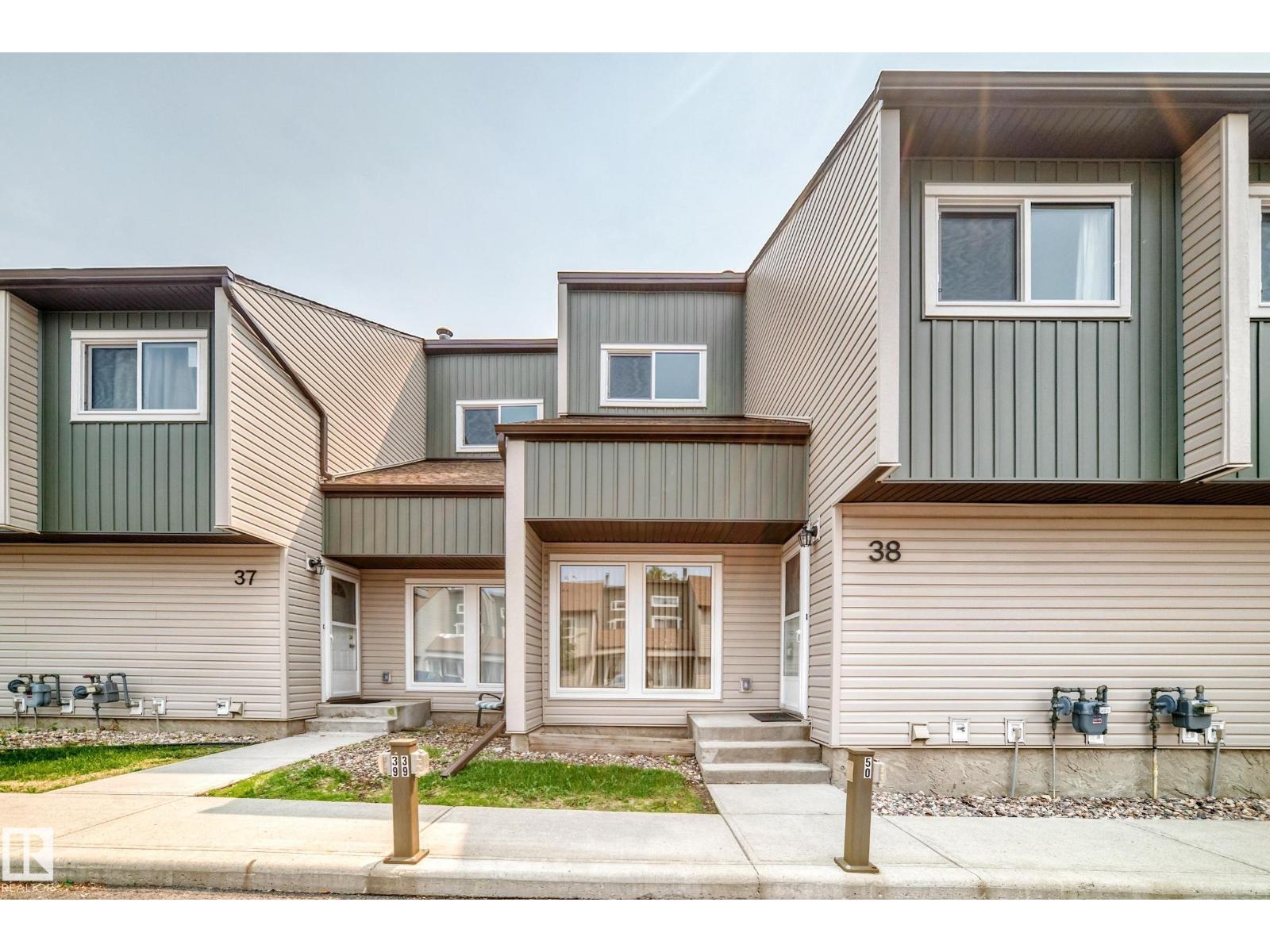 38-2020 105 Street NW, Edmonton, AB, T6J5J2