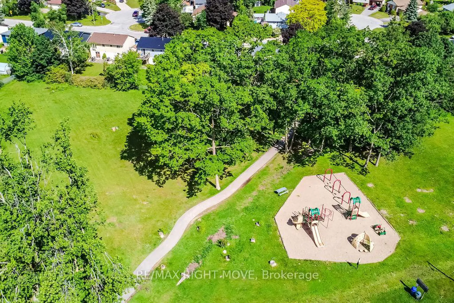 12 Lankin Boulevard 31 photo 3