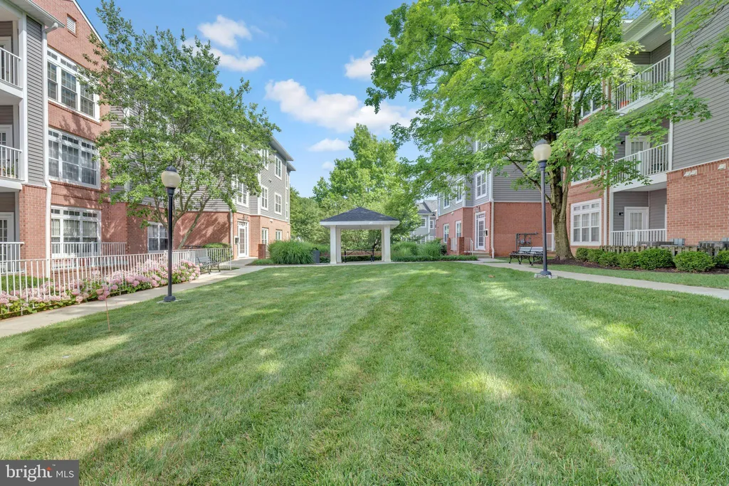 9219 Groffs Mill Drive Unit 9219, Owings Mills, MD 21117