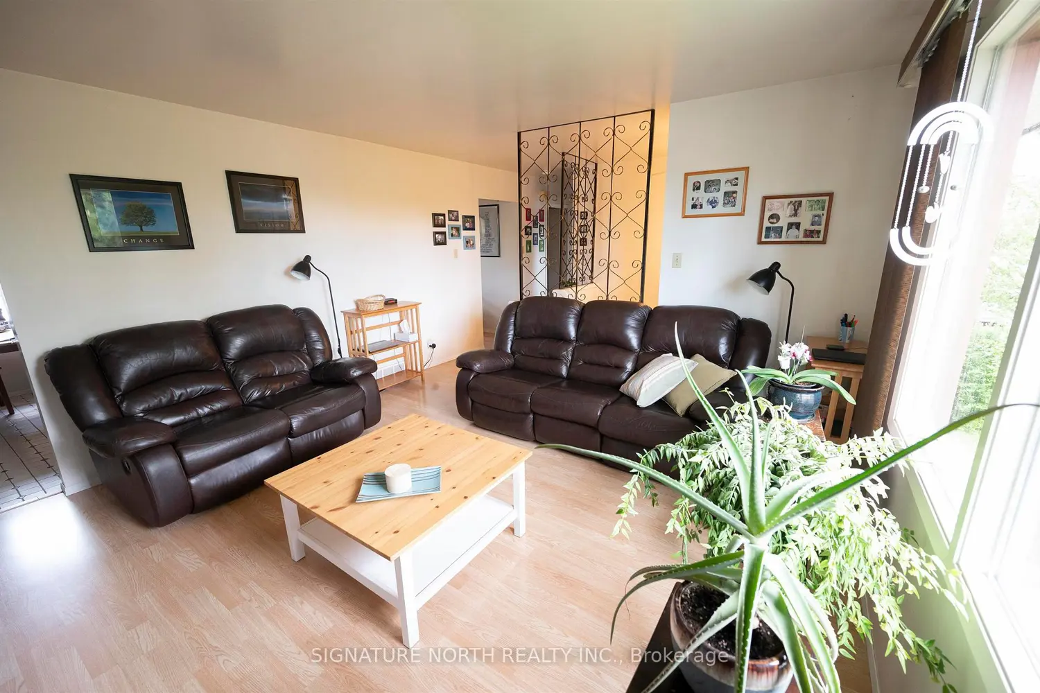 936 Huron Avenue photo 2