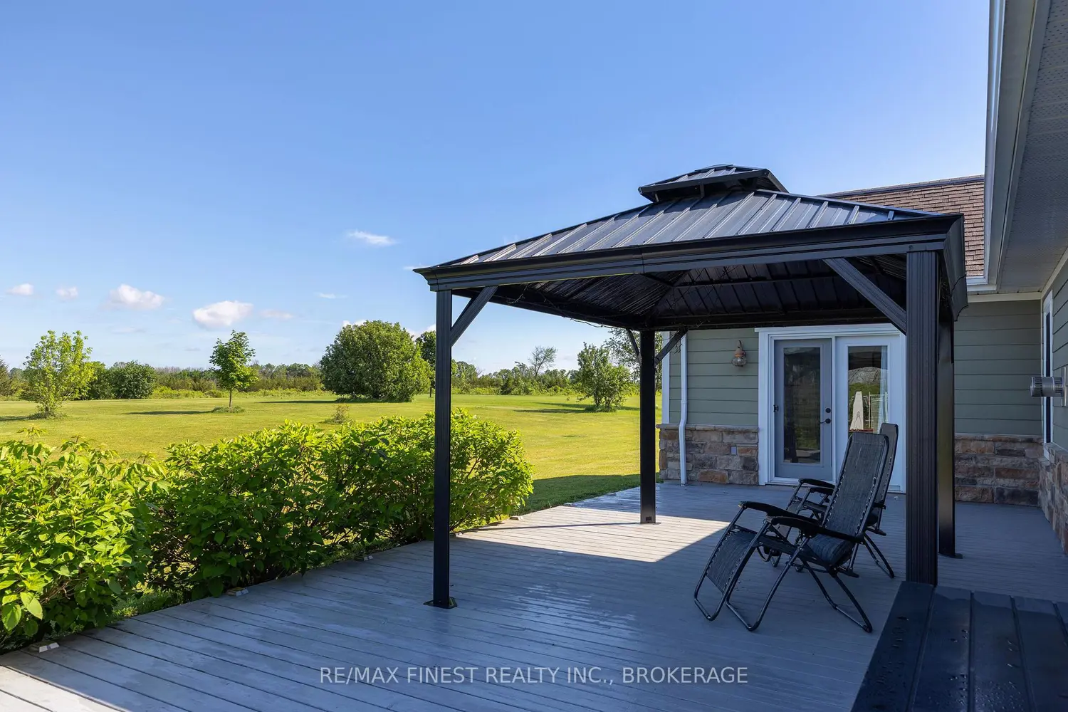 1247 Millhaven Road photo 4
