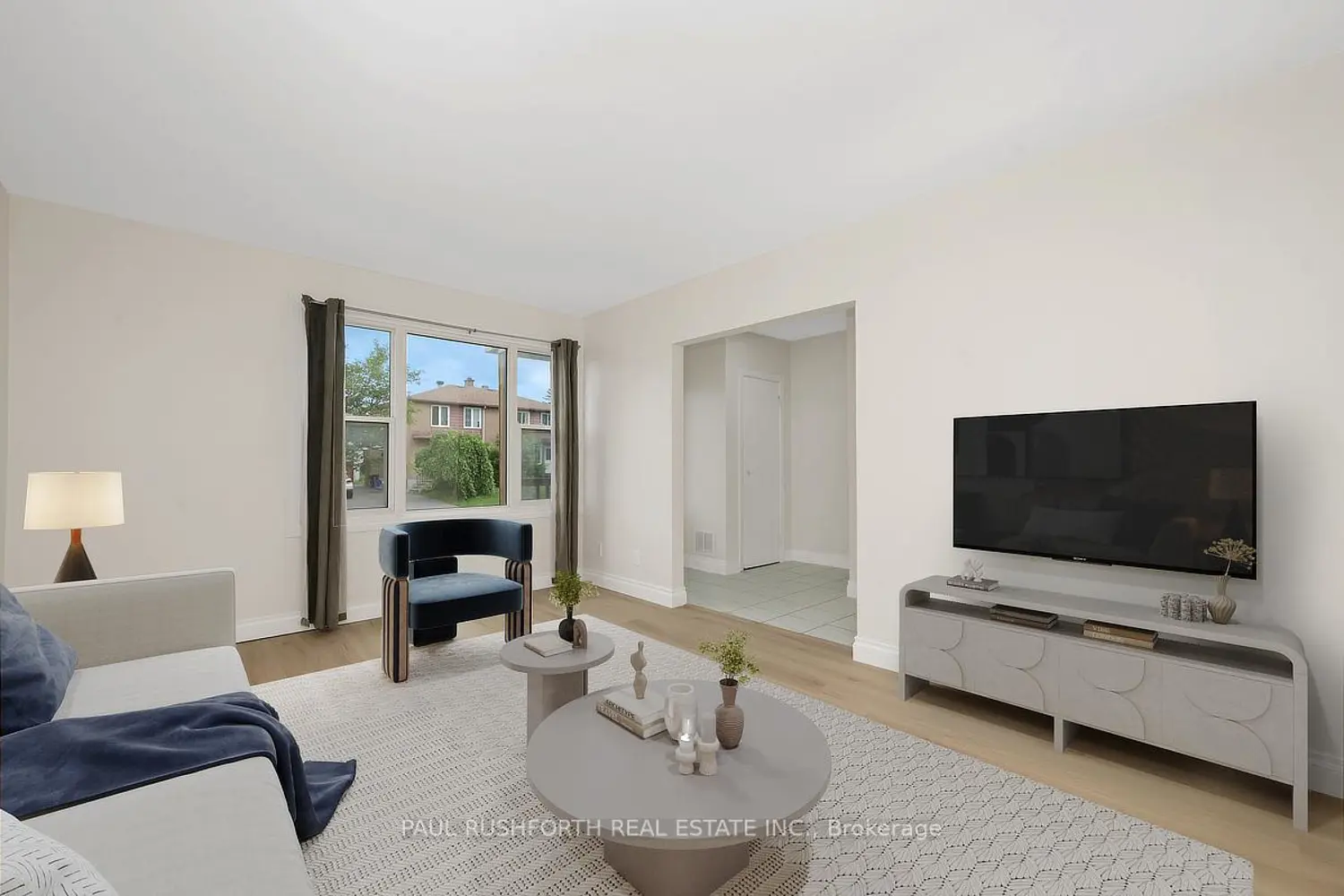2418 Clementine Boulevard photo 3