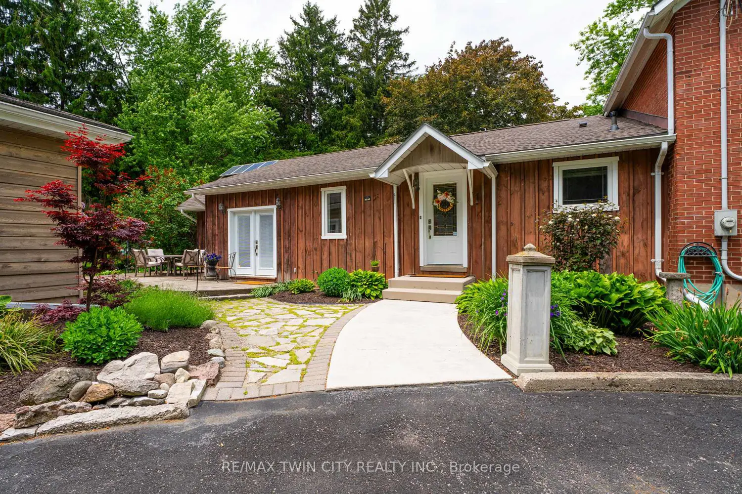 2870 Forest Road photo 3